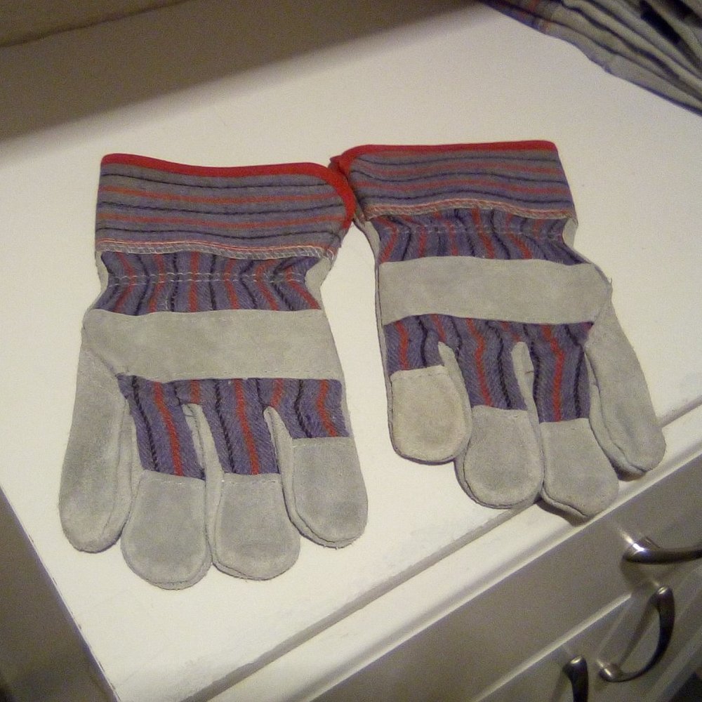 Cordova Economy Split Shoulder Cowhide Leather Work Gloves 3/$10